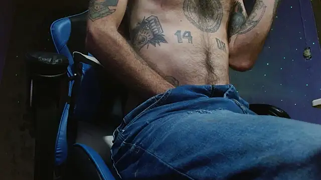 Tatted21xxx online show from December 12, 5:20 am