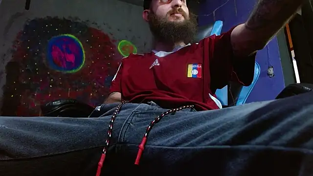 Tatted21xxx online show from January 18, 5:37 pm