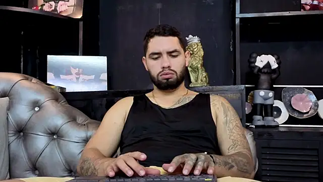 matteosantos online show from October 10, 12:43 pm