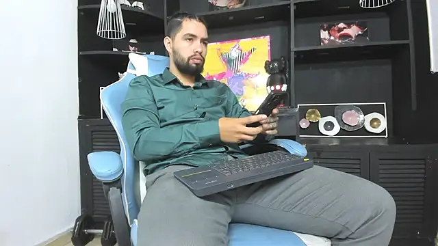 matteosantos online show from January 13, 11:41 am