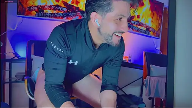  DANTE BIGASS online show from December 4, 10:17 pm