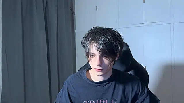 SasukeUhchiaa online show from February 3, 11:32 pm