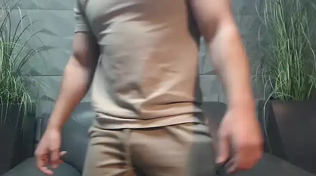 Antoniodiamond online show from March 21, 9:01 pm