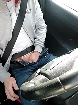 Xcoquinx online show from March 22, 7:47 am