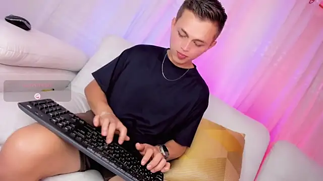 Tim wolf online show from February 28, 9:03 pm