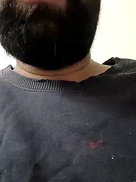 Snapshot of desicockandball chatting on December 23, 7:52 pm desicockandball online show from December 23, 7:52 pm