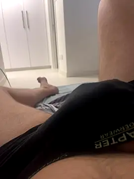 Snapshot of Krasavzi chatting on September 29, 3:52 pm Krasavzi online show from September 29, 3:52 pm