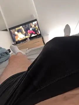 Snapshot of Krasavzi chatting on October 9, 2:44 pm Krasavzi online show from October 9, 2:44 pm