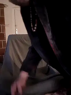 Lou666Cifer online show from April 18, 3:52 am