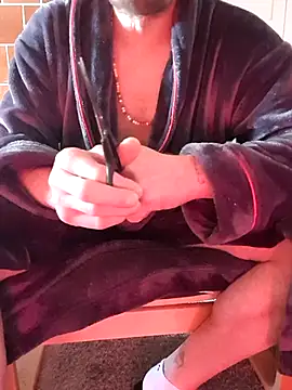 Lou666Cifer online show from April 6, 11:00 am