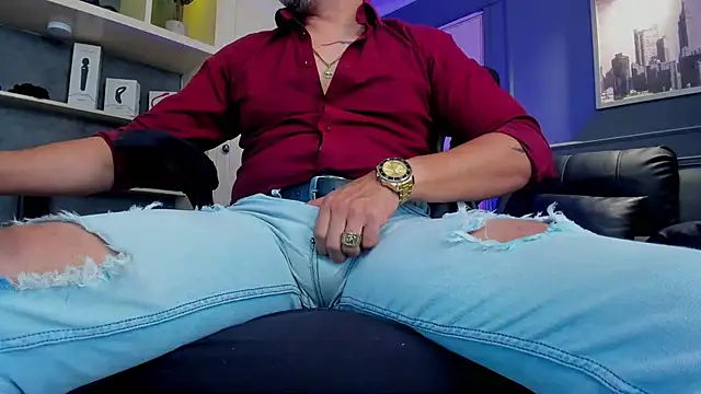 MrFrank tattoo online show from November 15, 3:47 pm