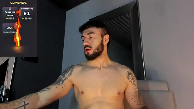 MarkWalker   online show from December 21, 11:07 am