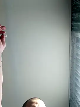 Wrwhat84 online show from March 18, 11:57 am