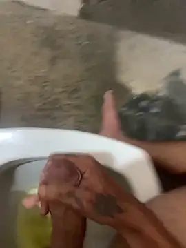 Snapshot of Cortez1225 chatting on January 7, 4:41 am Cortez1225 online show from January 7, 4:41 am