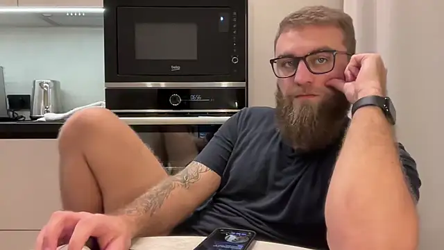 Bear bear  online show from November 25, 1:35 pm