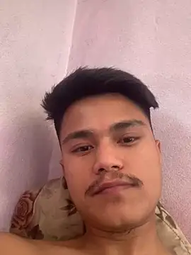 Hullax online show from April 15, 4:34 am