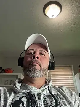 Snapshot of Cristian-Brayan chatting on March 21, 12:17 pm Cristian-Brayan online show from March 21, 12:17 pm