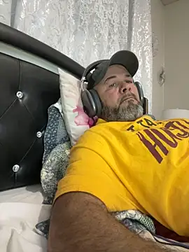 Cristian-Brayan online show from October 30, 10:49 am