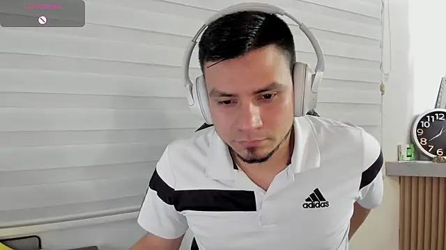 Rick Diesel  online show from February 14, 5:35 am