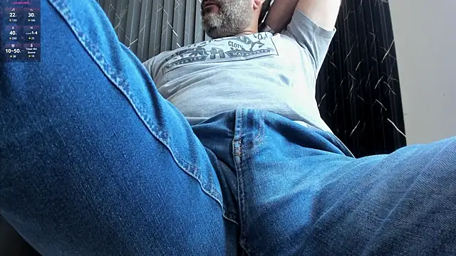 Maxi TheBigDaddy online show from July 28, 3:21 pm