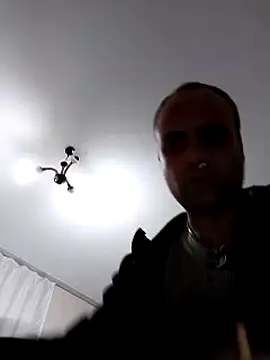 Snapshot of mustican422 chatting on February 5, 4:59 pm mustican422 online show from February 5, 4:59 pm