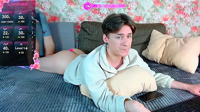  YummyTony  online show from January 28, 7:21 pm