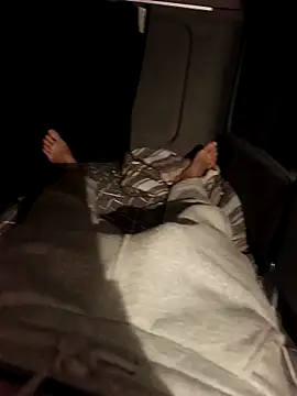 Freezing Duck online show from March 12, 3:14 am