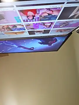 Snapshot of xx21cm chatting on December 13, 1:48 am xx21cm online show from December 13, 1:48 am