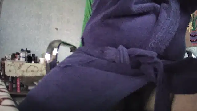 GYurmoka70 online show from March 31, 3:36 pm