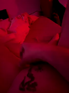 StripperOnStage online show from October 7, 6:17 am