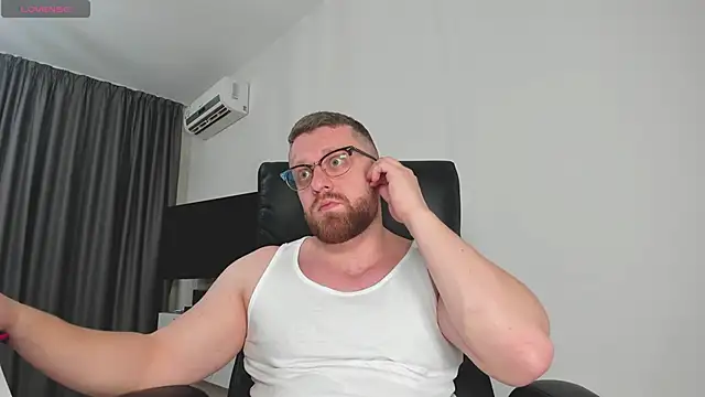 Findom guy online show from January 15, 7:05 pm