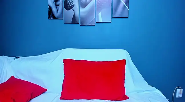 andboyfor6 online show from February 5, 5:43 pm