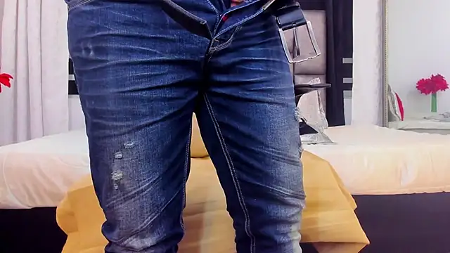 michacosio online show from February 7, 5:31 am