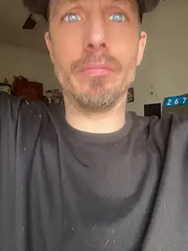 KBONE36 online show from April 9, 5:52 pm