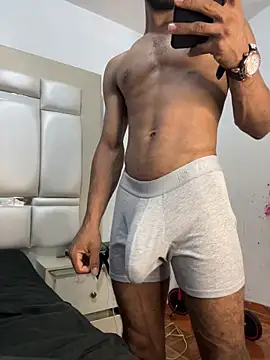 Criistianprado19cm online show from June 27, 10:59 pm