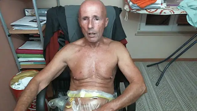 olibrius71 online show from October 19, 9:40 pm