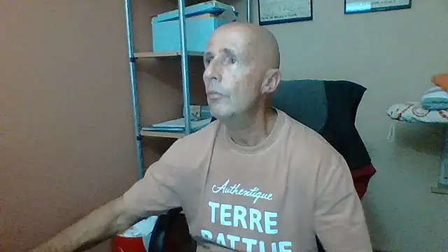 olibrius71 online show from November 7, 9:18 pm