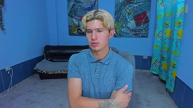 patrik 027 online show from November 2, 4:39 am