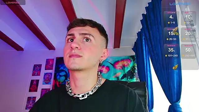 Snapshot of dimitri-bilak chatting on February 13, 8:34 pm dimitri-bilak online show from February 13, 8:34 pm