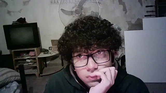 Emv2 online show from April 21, 12:46 am