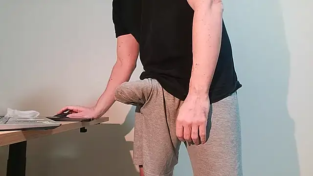 asa92921 online show from March 8, 7:40 pm