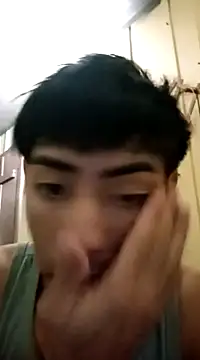 Snapshot of SEBASTHIAN chatting on February 15, 1:43 am SEBASTHIAN online show from February 15, 1:43 am