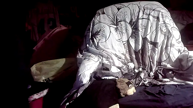 xxxTony999 online show from December 26, 6:41 am