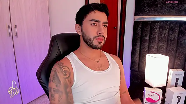 ItsMeEros online show from February 10, 9:47 pm