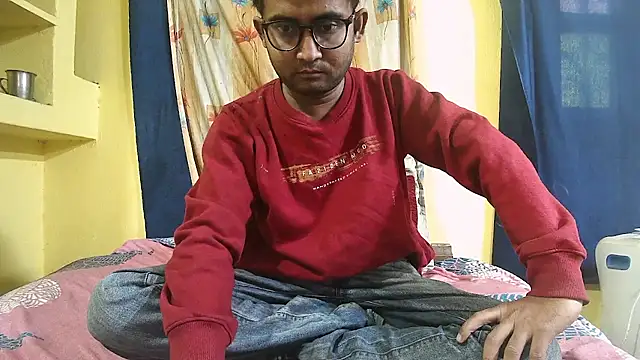 Cute boy2000 online show from January 17, 2:39 am