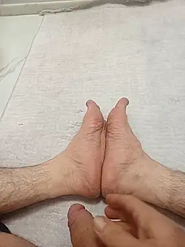 Hardapple01 online show from March 16, 3:49 pm