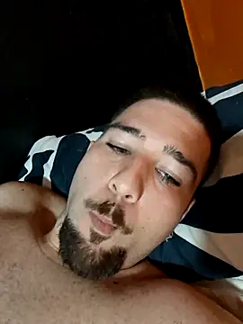 juuuaniii online show from March 23, 8:15 pm