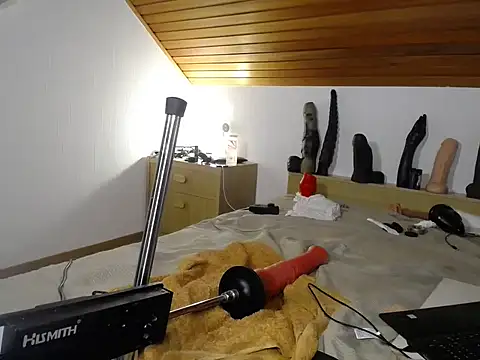 natjuk online show from February 12, 5:30 pm