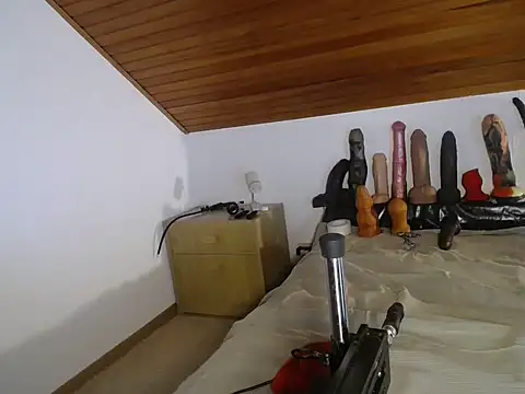 natjuk online show from November 14, 1:01 pm