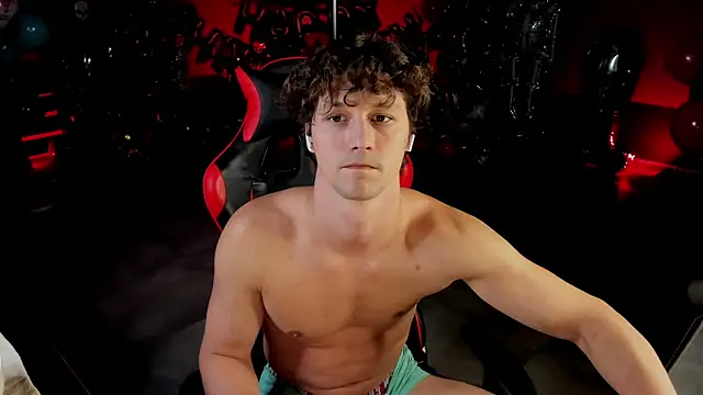 dirty-boss online show from November 29, 2:46 am